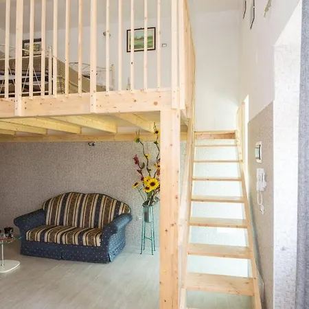 Casetta Del Parco פלאג'אנו