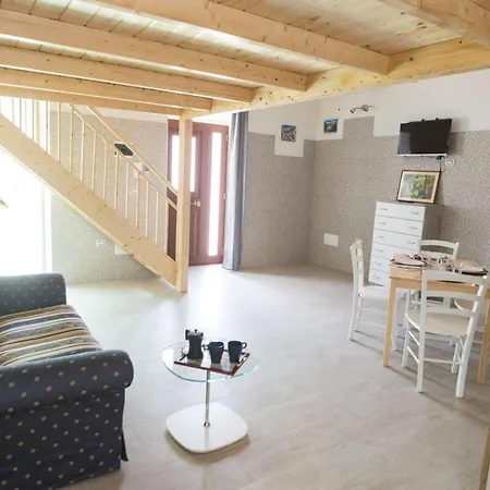 Casetta Del Parco פלאג'אנו